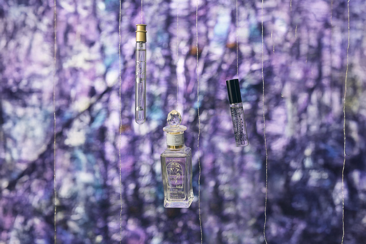 ミュシャ《月と星》着想の香水が新デザインで登場