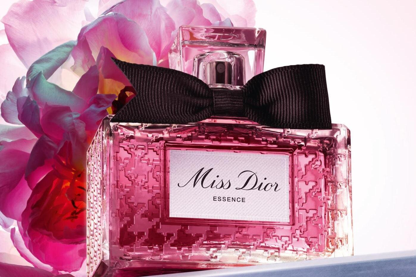 ディオール「ミス ディオール エッセンス」登場