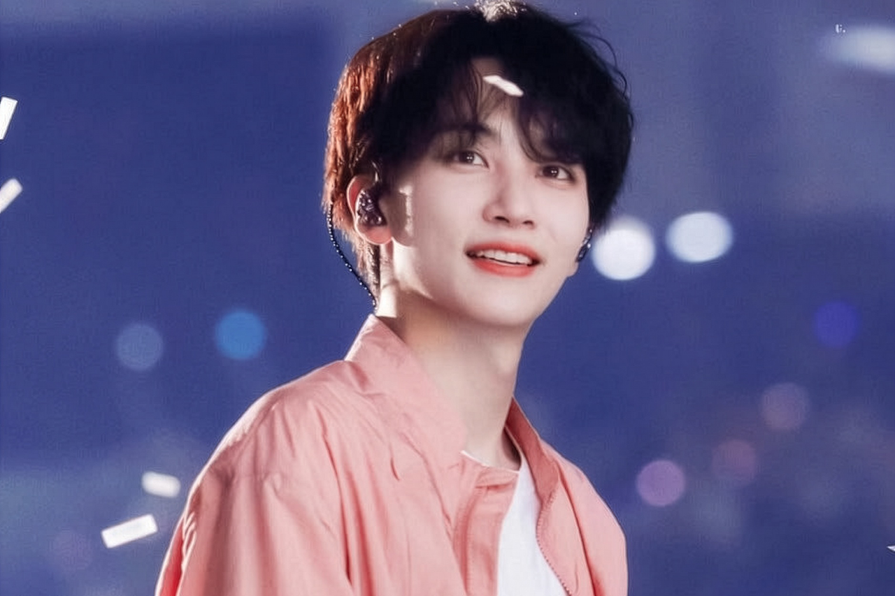 SEVENTEEN ジョンハン、兵役中ファンにサプライズ　自作の「Toram」キーホルダー20個をコンサートで密かに配布