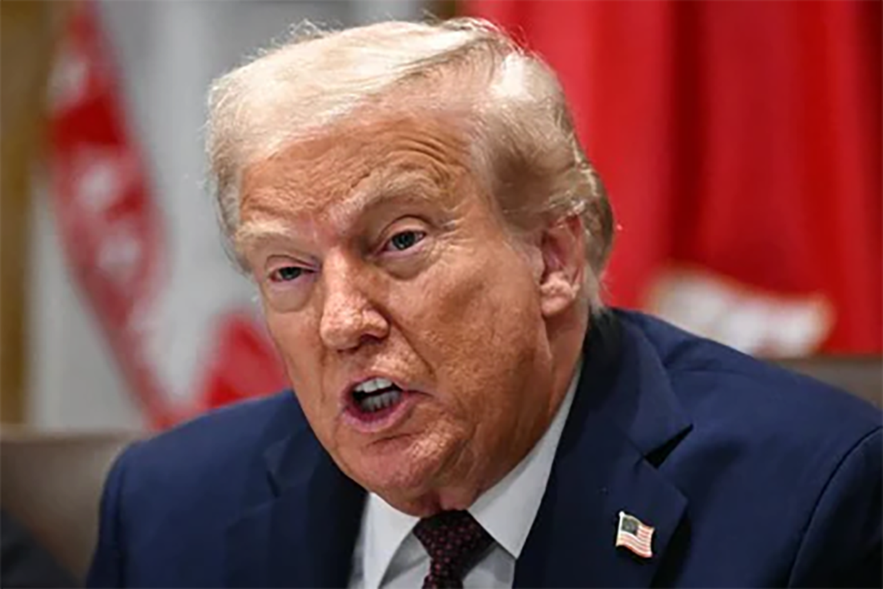 トランプ大統領、日本車関税を15％に引き下げ